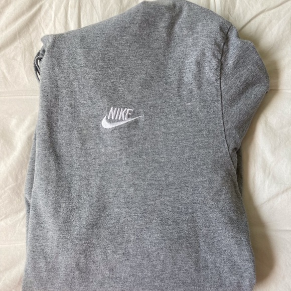 Nike Tops - Woman’s Nike hoodie